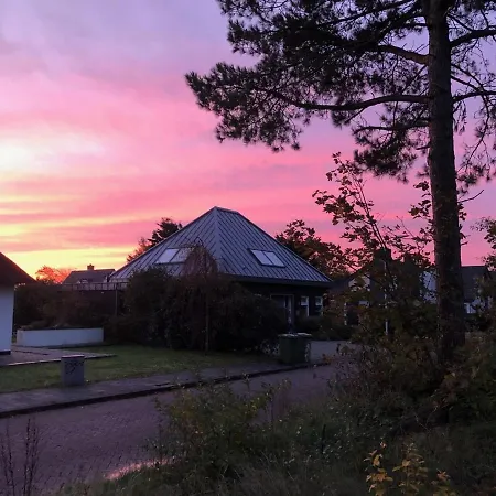 לינה וארוחת בוקר Ruijs Aan Zee *